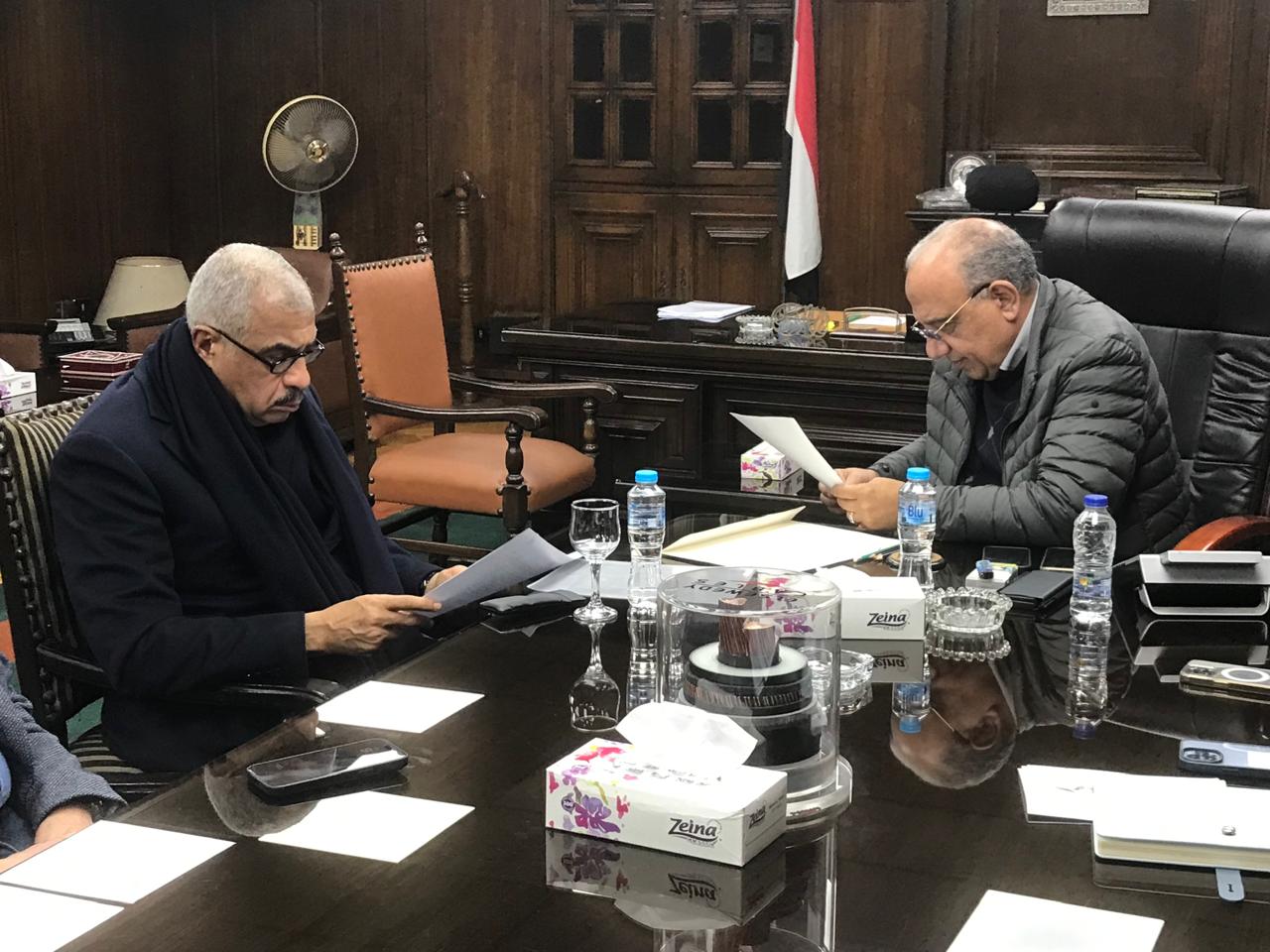 وزير الكهرباء يبحث مع مجموعة "طلعت مصطفى "التوسع فى استخدام الطاقة الشمسية